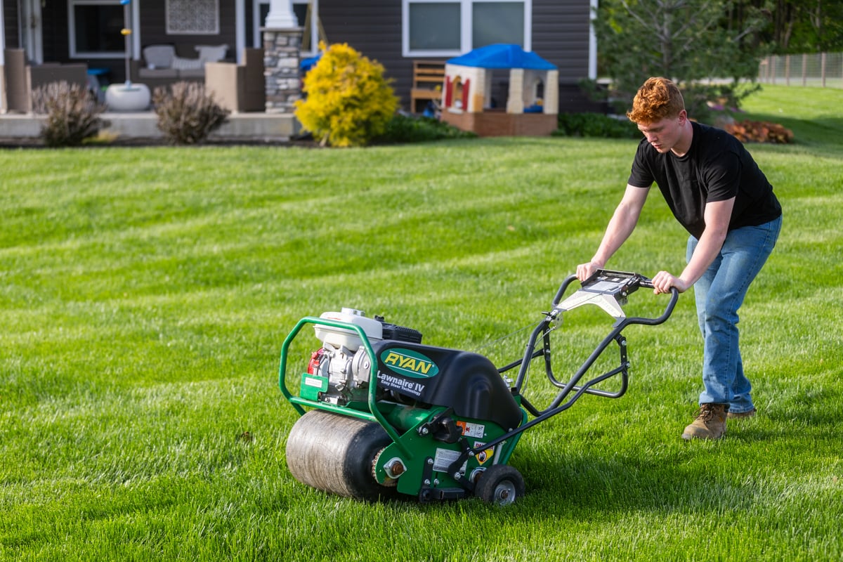manual aerators are heavy and difficult to operate