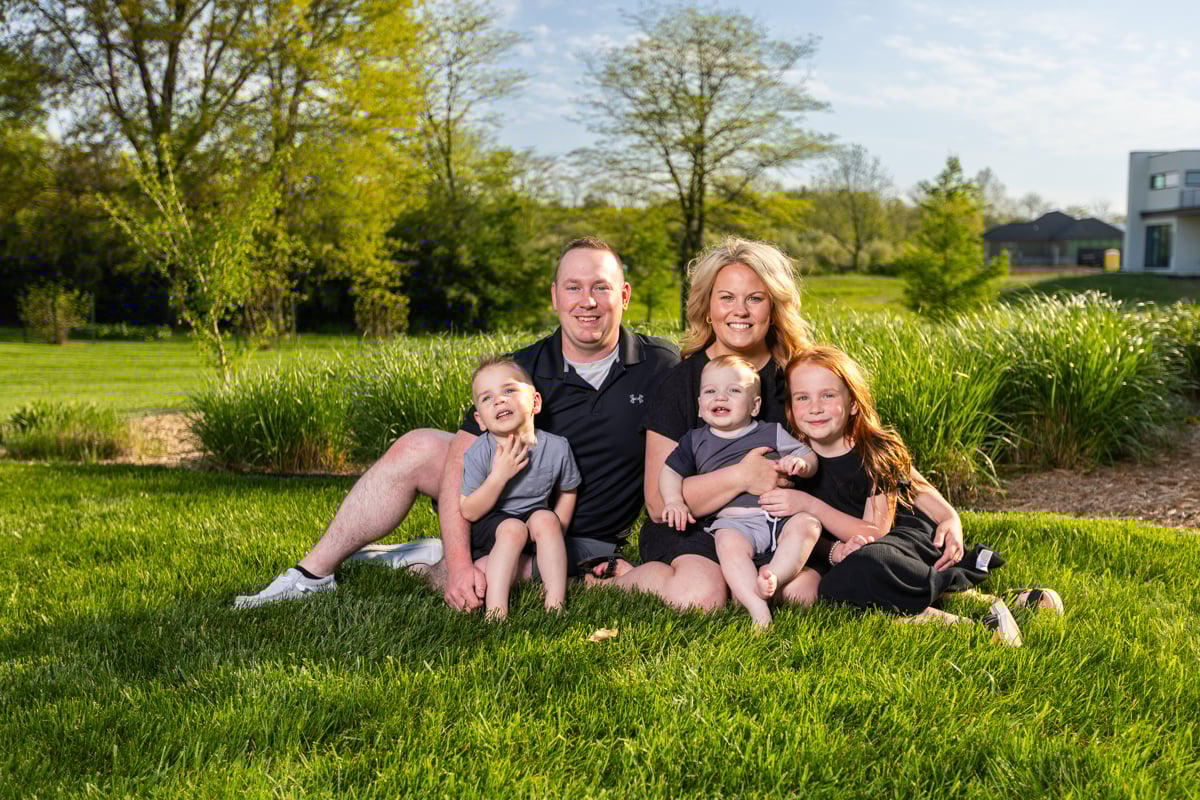 happy family customer grass yard lawn nice